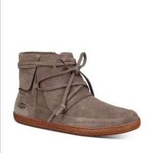 UGG Reid moccasin bootie